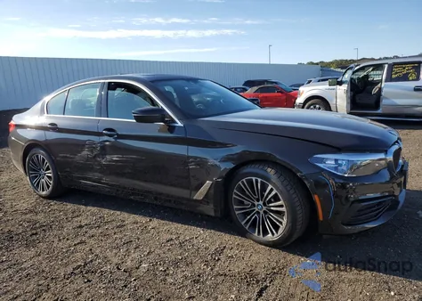2019 BMW 530 Xi z USA, uszkodzony, nr VIN WBAJA7C50KWW08549